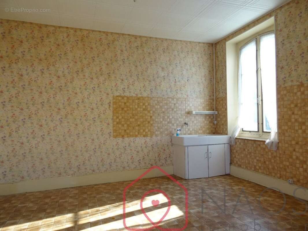 Maison à MENETOU-SALON