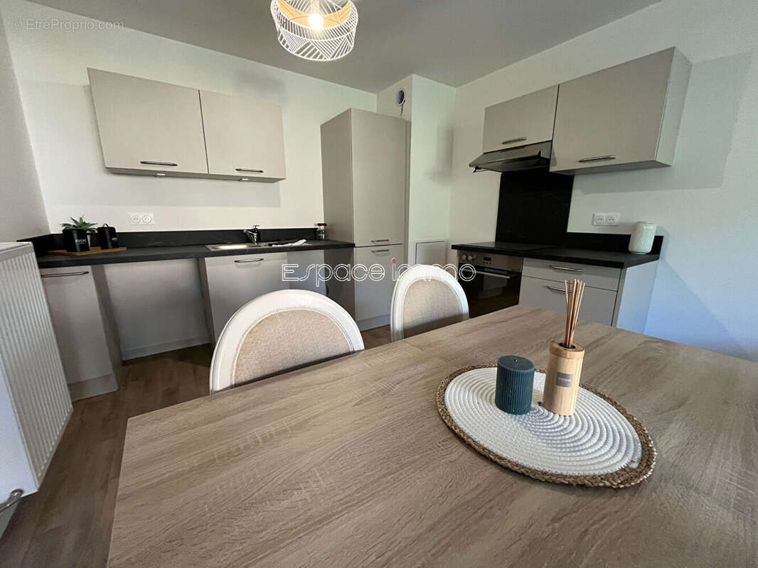 Appartement à NOTRE-DAME-DE-BONDEVILLE