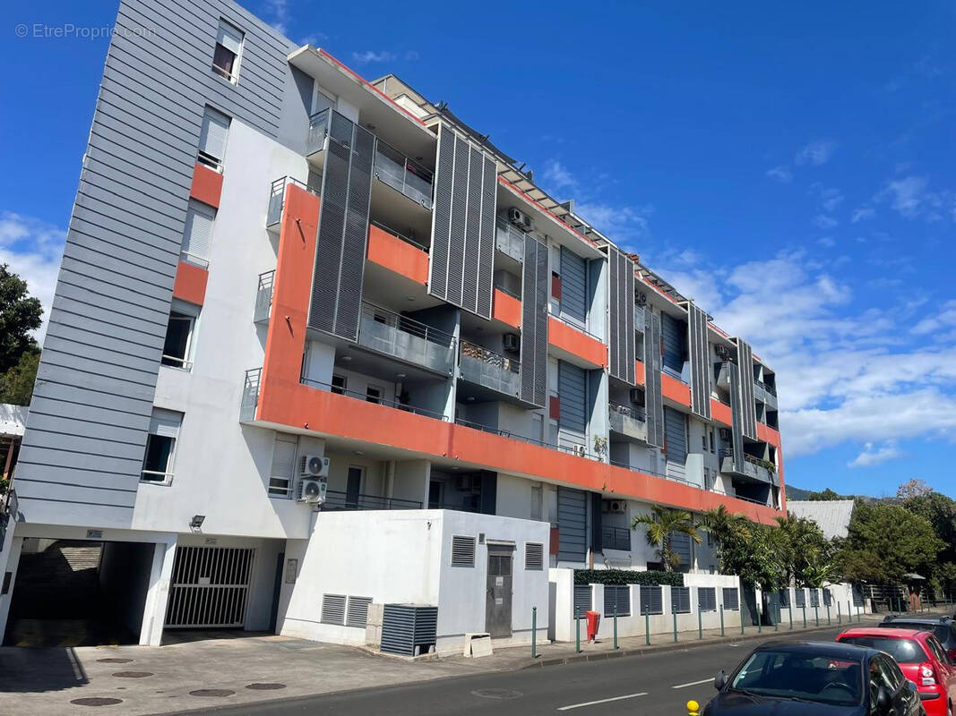 Appartement à SAINT-DENIS
