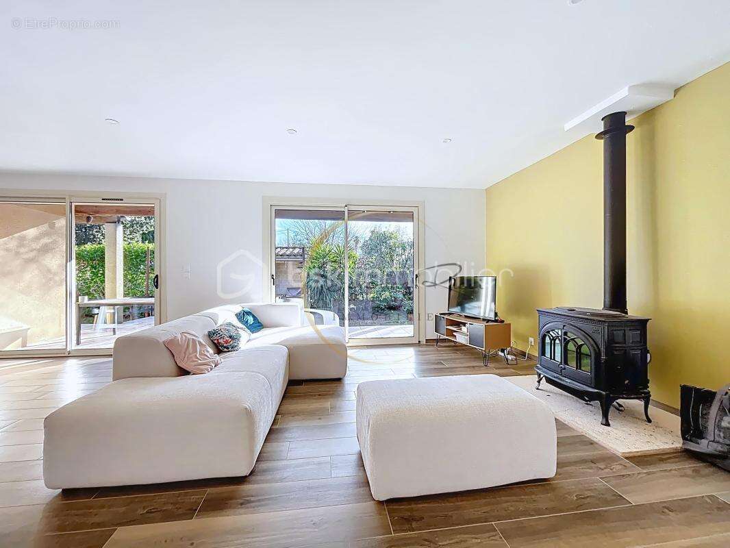 Maison à PENNAUTIER