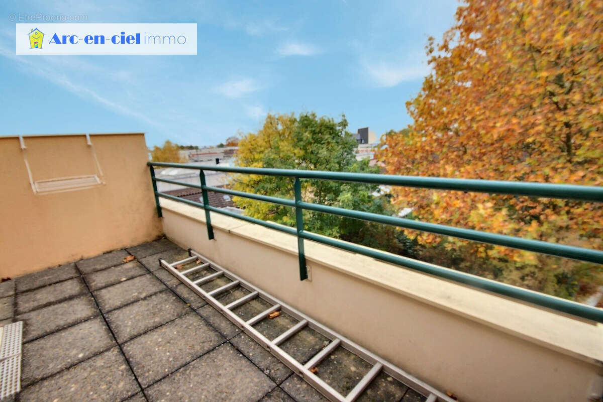 Appartement à BAGNOLET