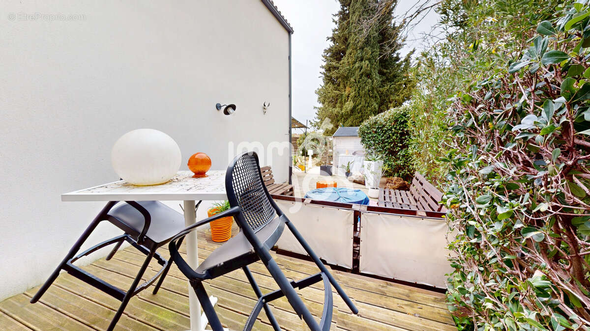 Maison à SALLES-D'AUDE