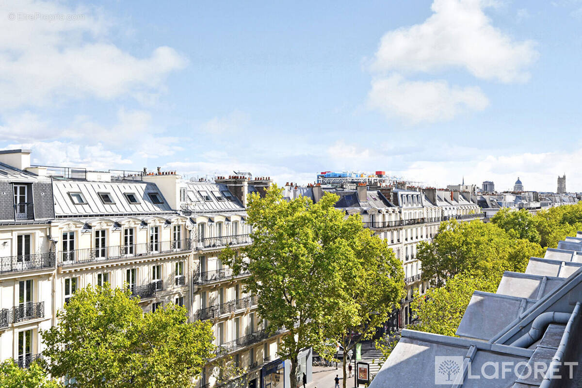 Appartement à PARIS-3E