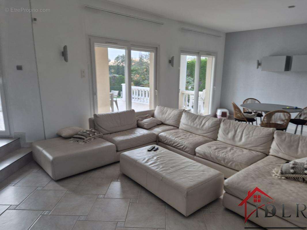 Maison à BAUDONVILLIERS