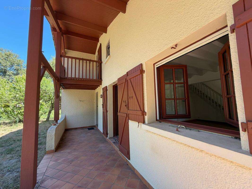 Maison À Vendre - photo 2
