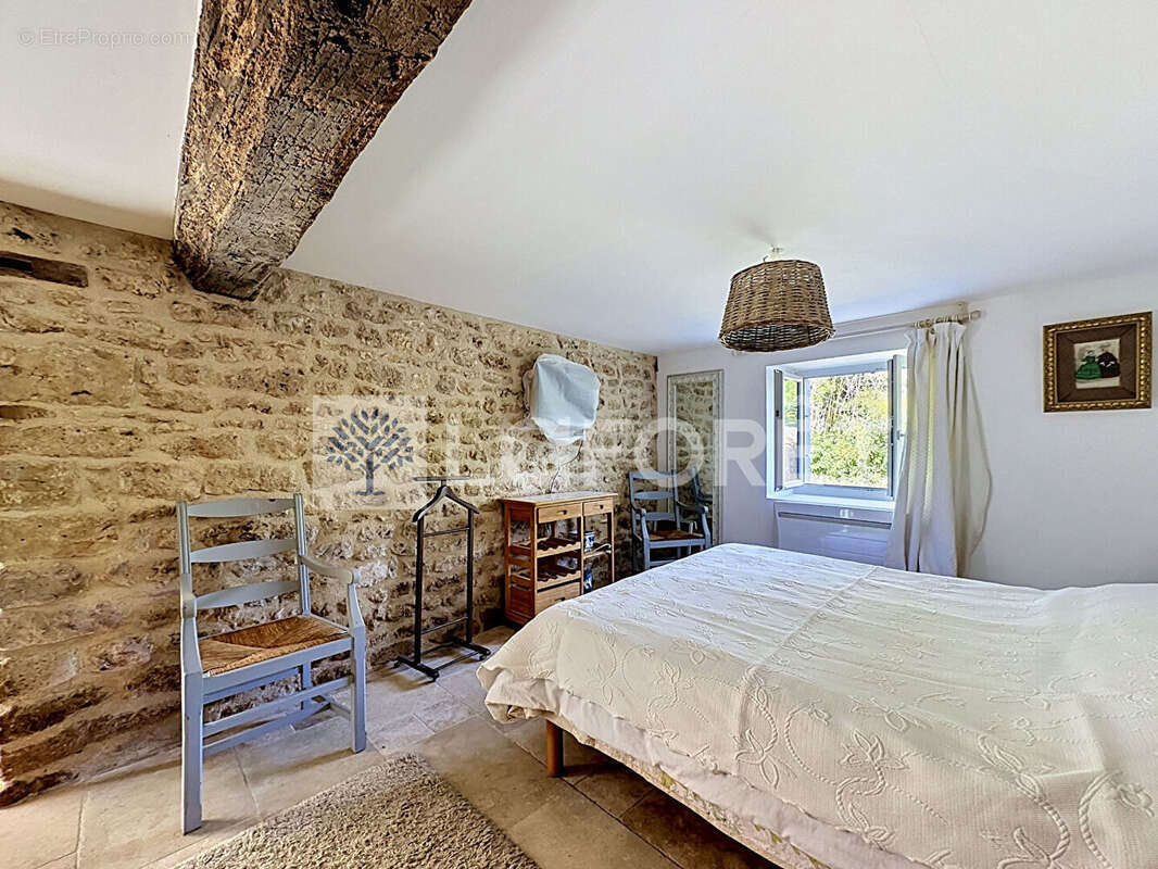 Maison en pierre avec piscine - photo 10