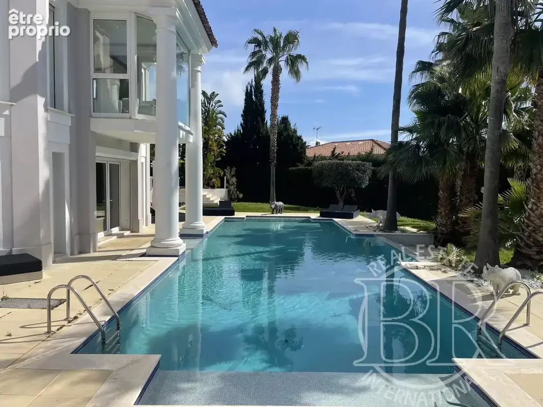 A VENDRE Villa Cannes-Super-Cannes de 642  m² au total vue mer - photo 8