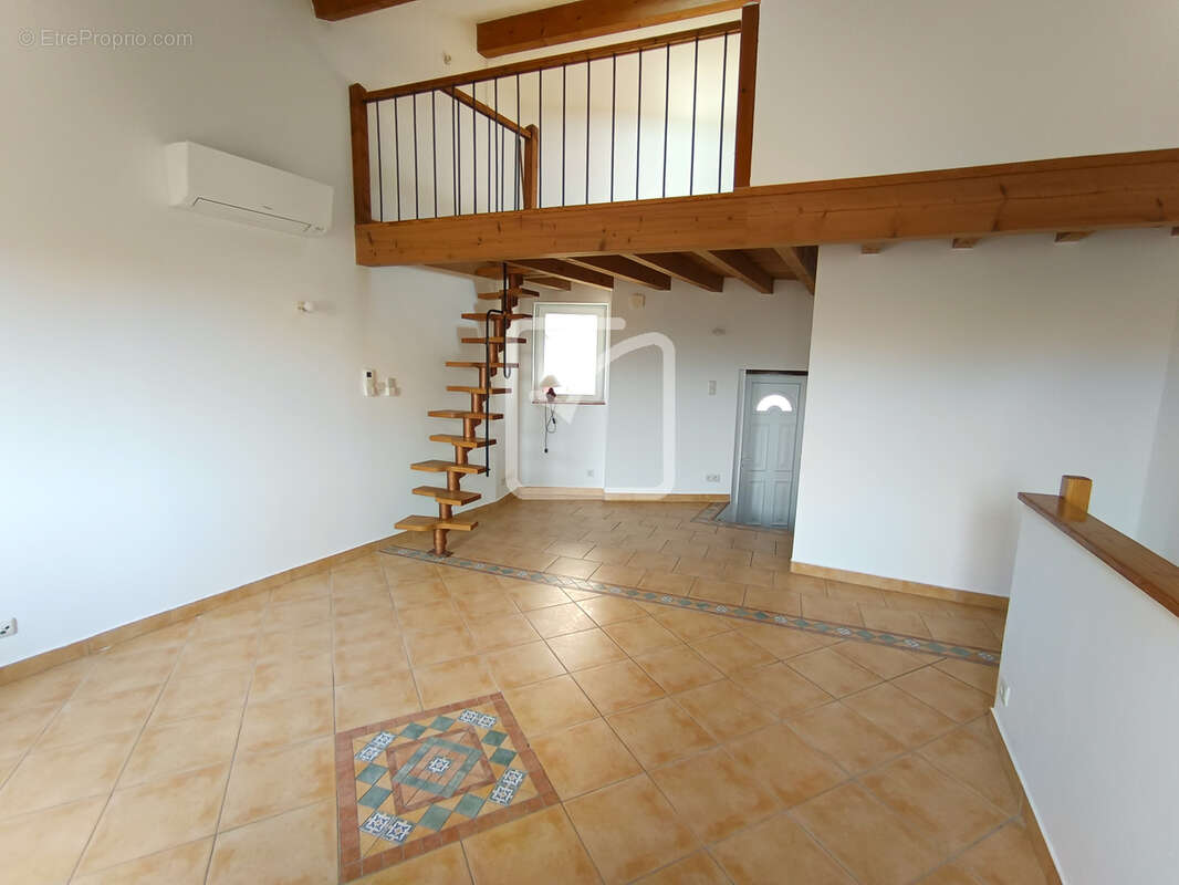 Maison à CHIROLS