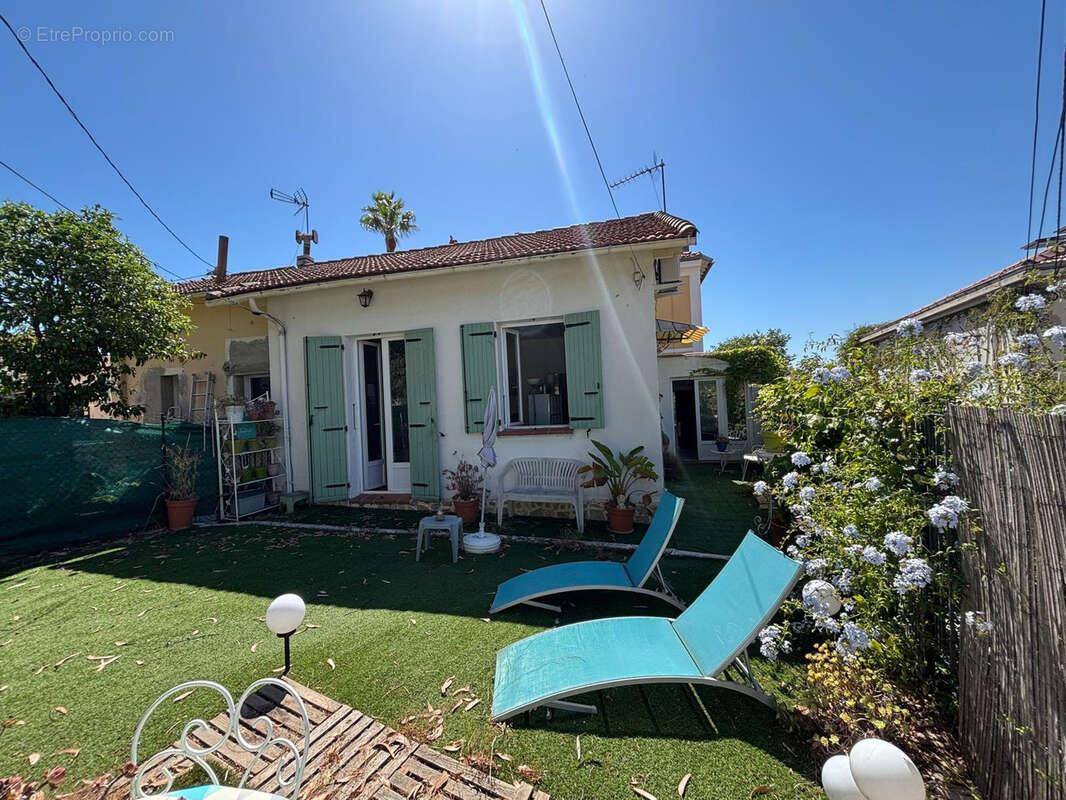 Appartement à TOULON