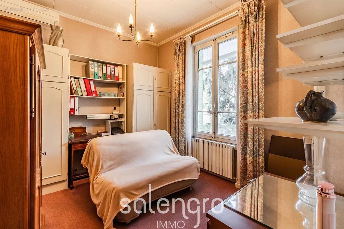 Maison à VILLEURBANNE