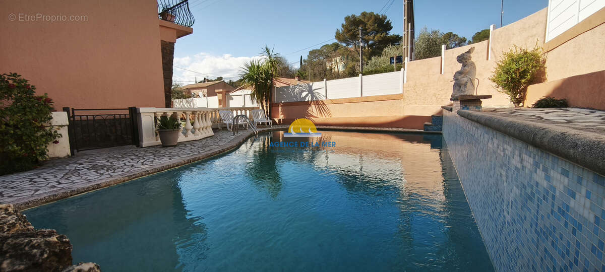 Maison à SAINT-RAPHAEL