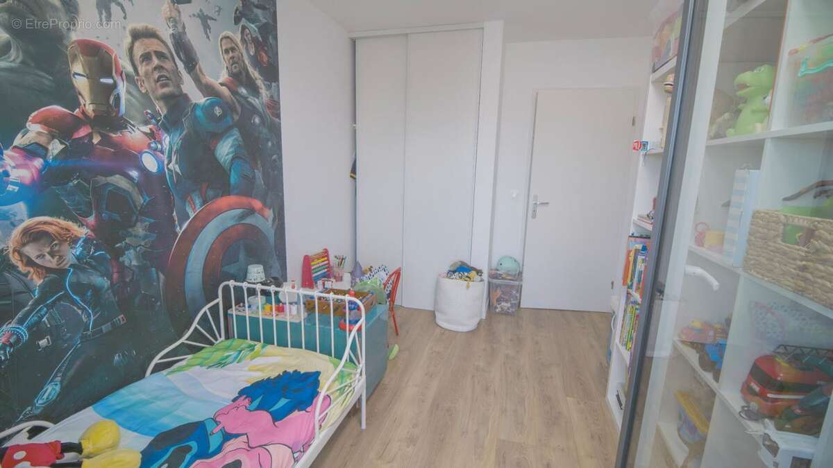 Appartement à NANTERRE