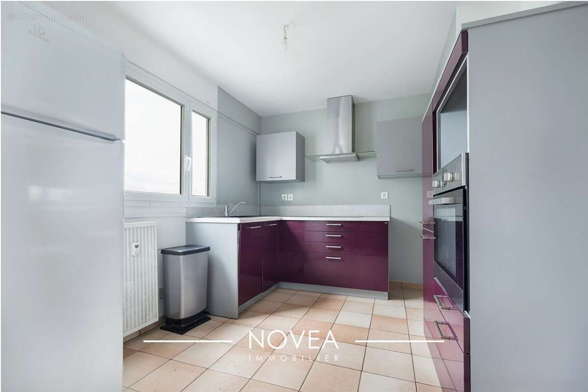 Appartement à RILLIEUX-LA-PAPE