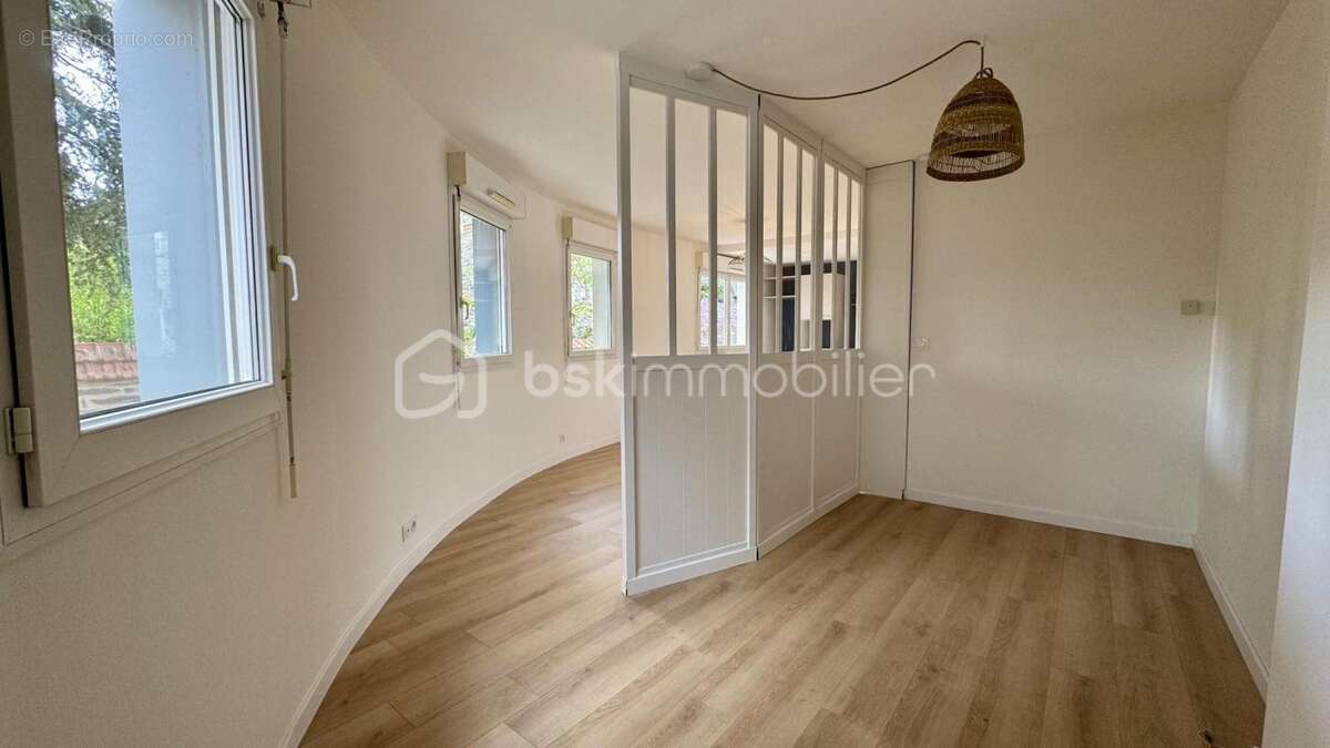 Très bel appartement Cosy T1 bis - REFAIT À NEUF - Quartier prisé Oberthur - Thabor à RENNES - photo 11