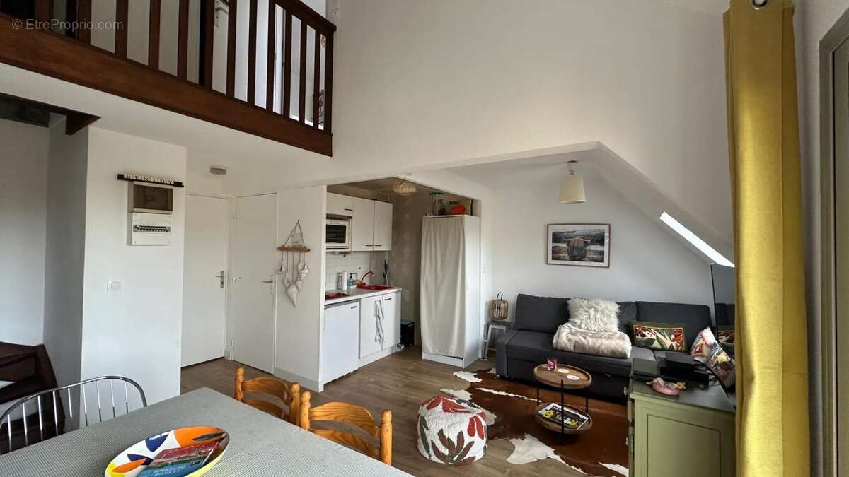 Appartement à TOURGEVILLE