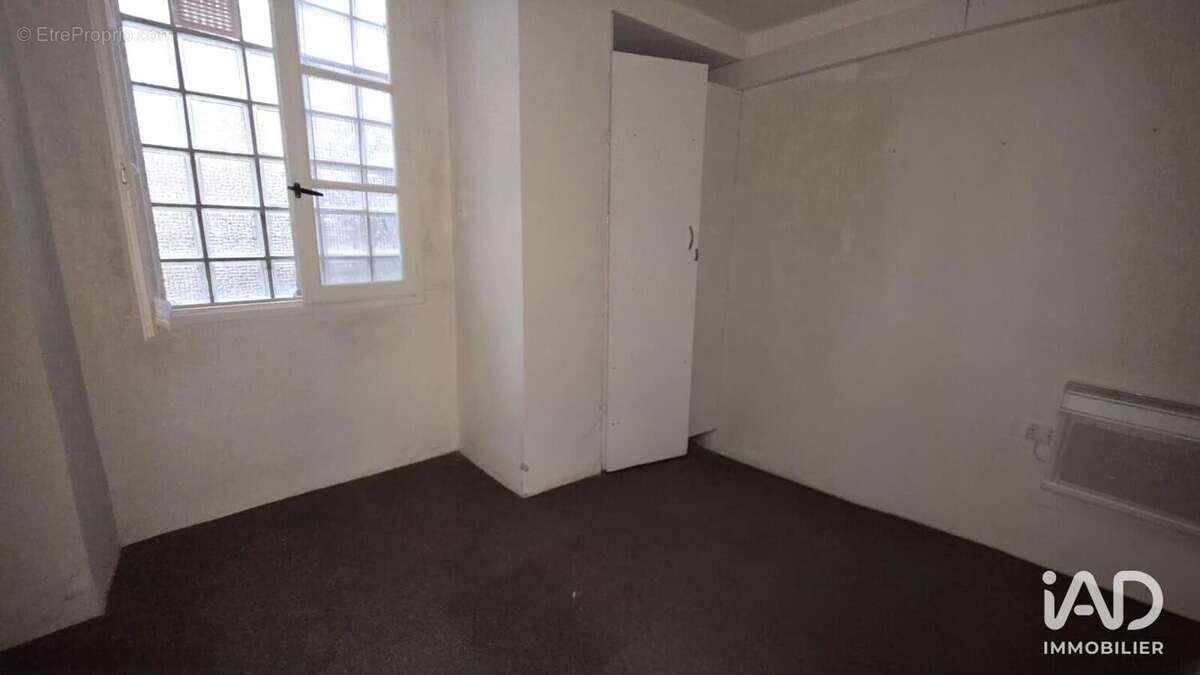 Photo 8 - Commerce à PITHIVIERS