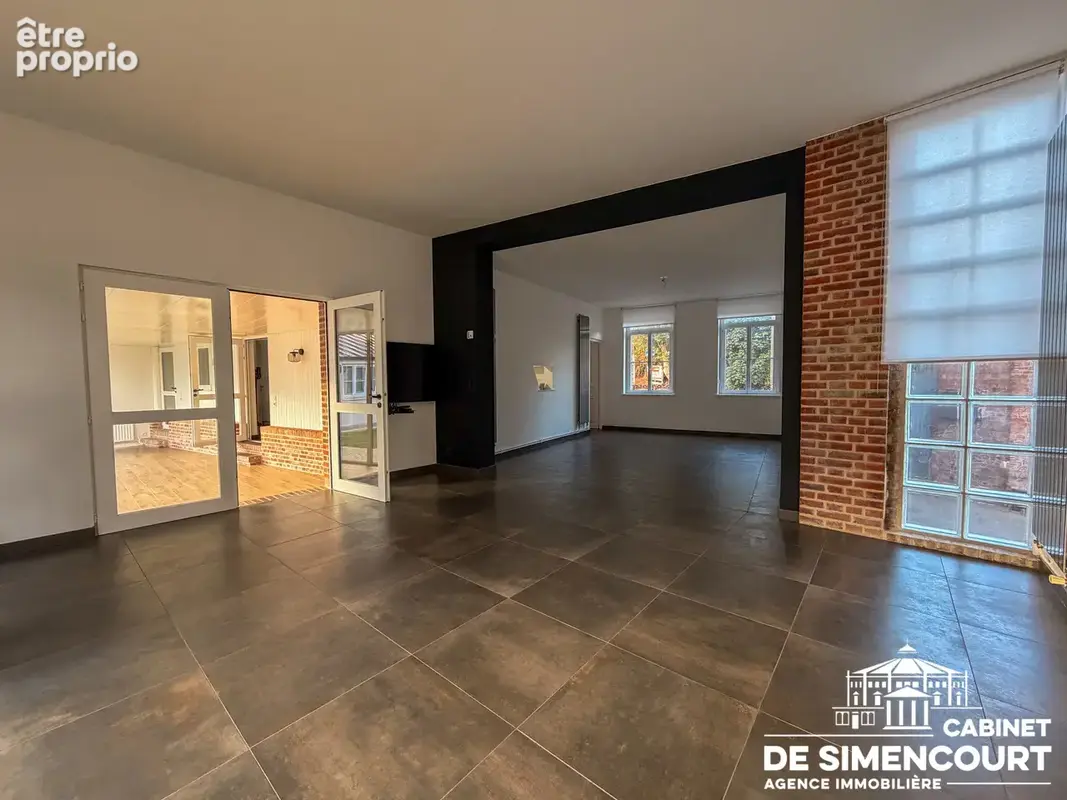 Maison de caractère rénovée -  5 chambres et jardin paysagé - photo 2