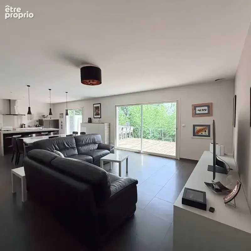 Maison - Magalas - 5 pièces - 140.17 m² - photo 8