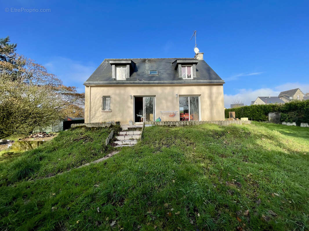 Maison à LE PETIT-FOUGERAY