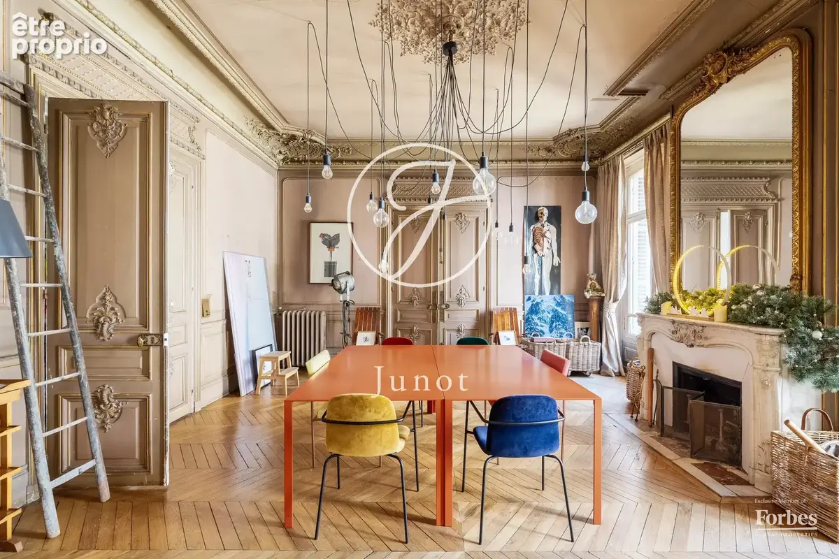 Paris 9e - BLANCHE / RUE DE BRUXELLES - Appartement  - 7 pièces - 230,28m² Carrez - 239,38m² au sol - 4/5 chambres - photo 6