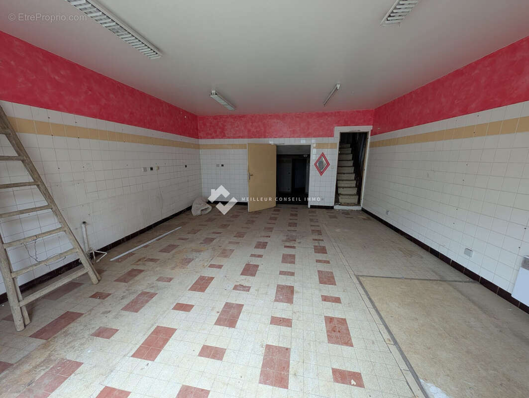 Maison 140 m² à Latille  - photo 6