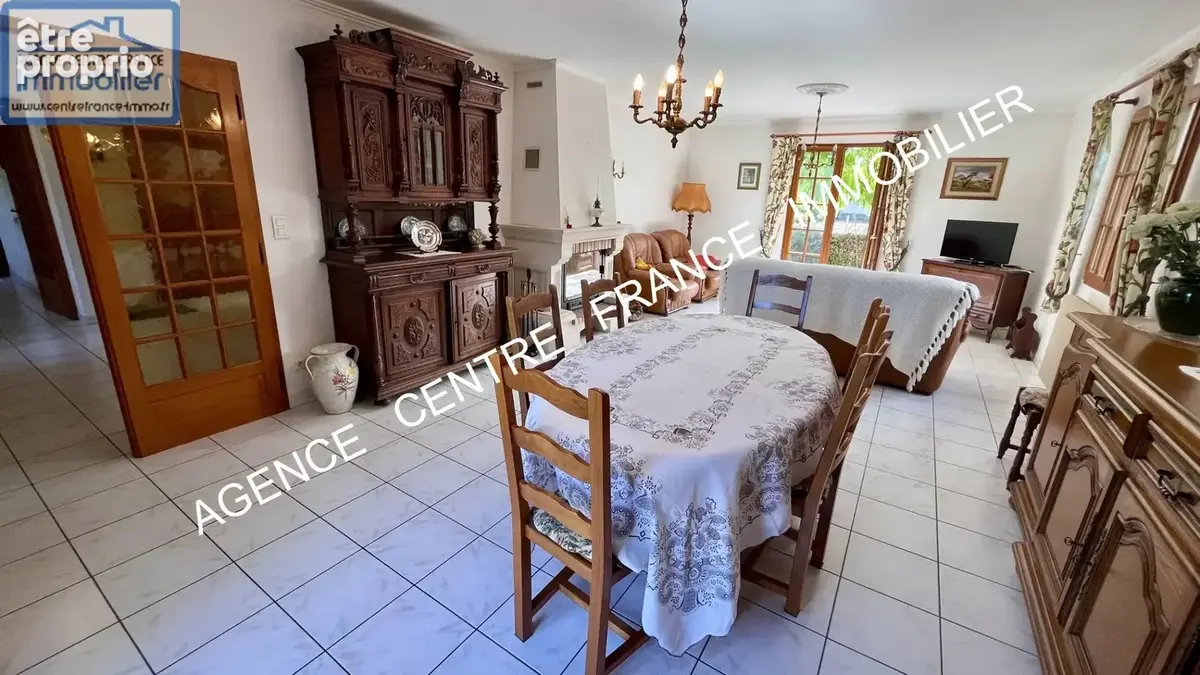 Maison de 150 m² avec 4 chambres - photo 1