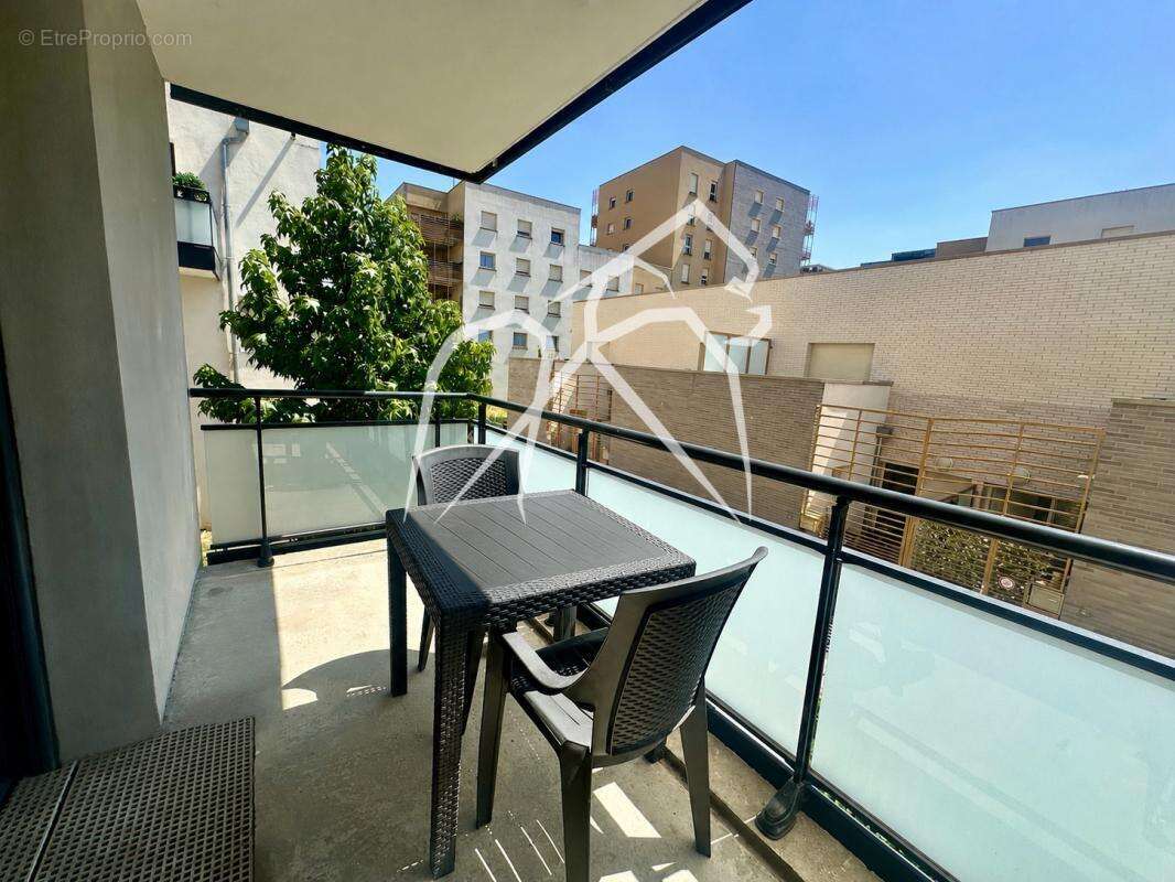 Bel appartement T3 récent  Rouen (76000) Docks76 - photo 3