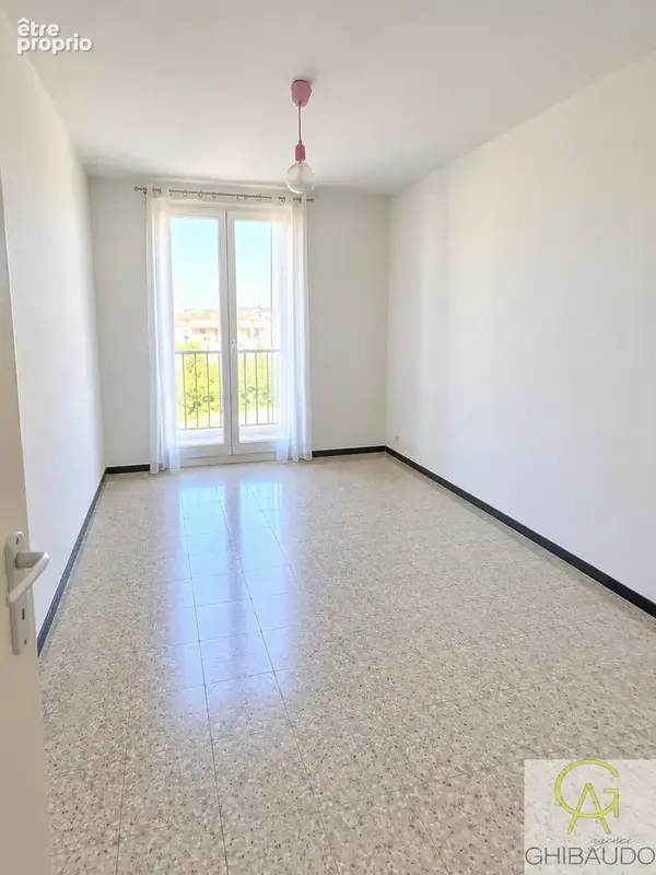 Appartement T4 - photo 4
