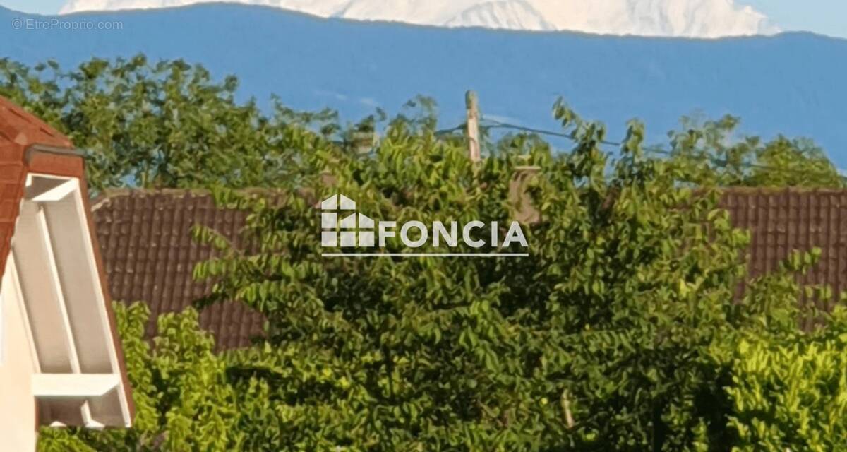 Maison à DIVONNE-LES-BAINS