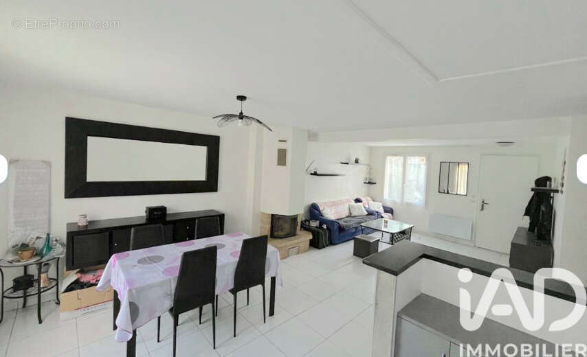 Photo 3 - Maison à VILLABE