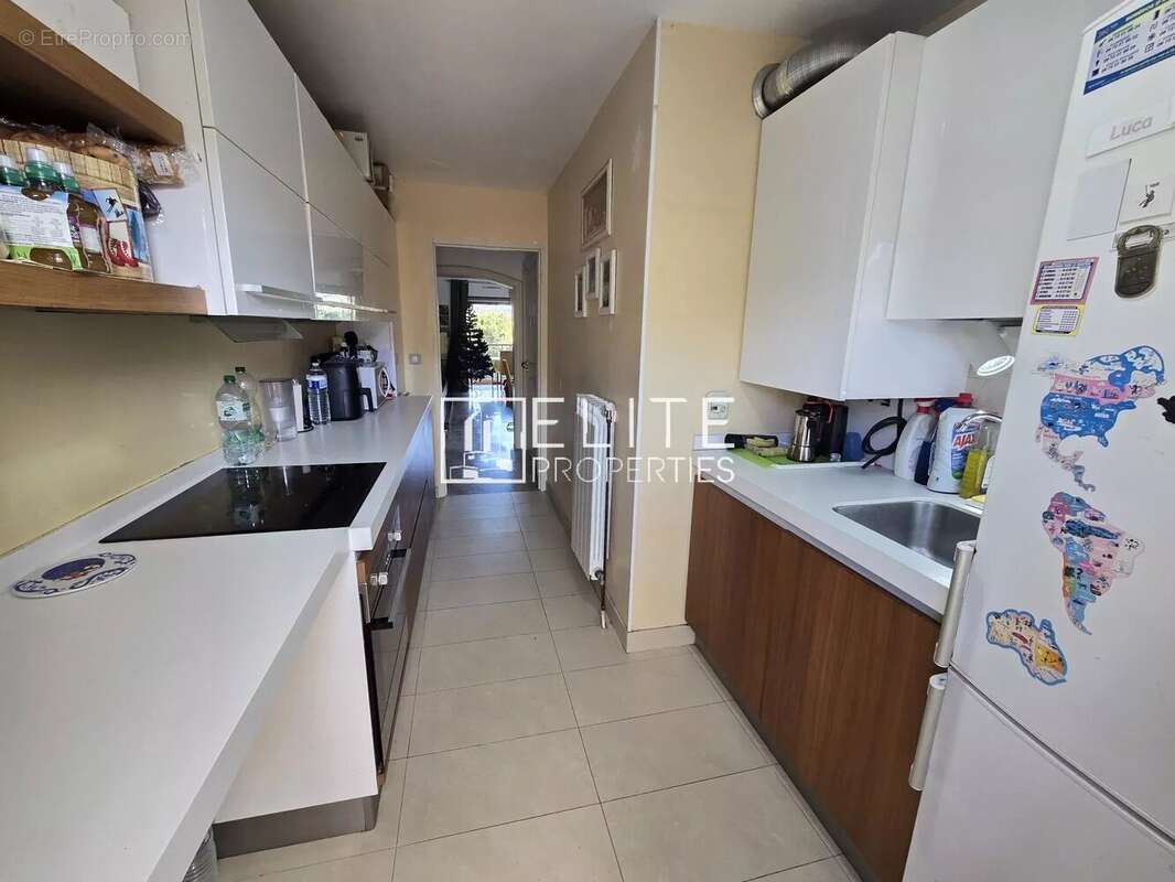 Appartement à LE CANNET