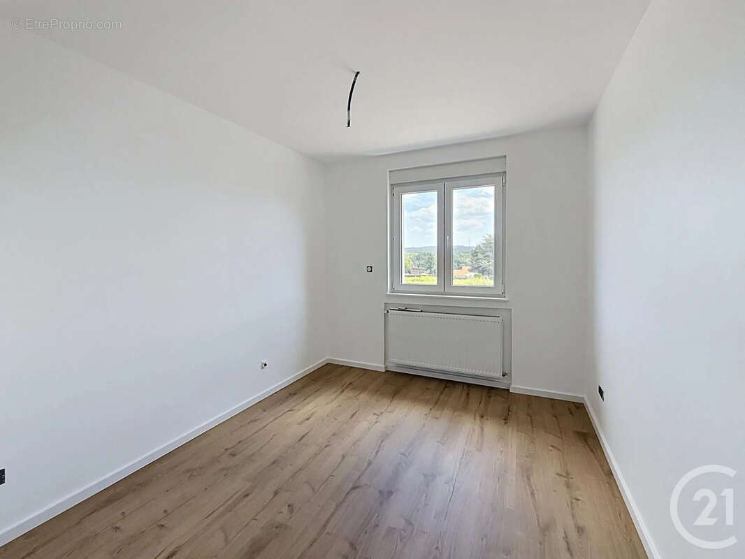 Maison 140 m² à Epinal  - photo 4