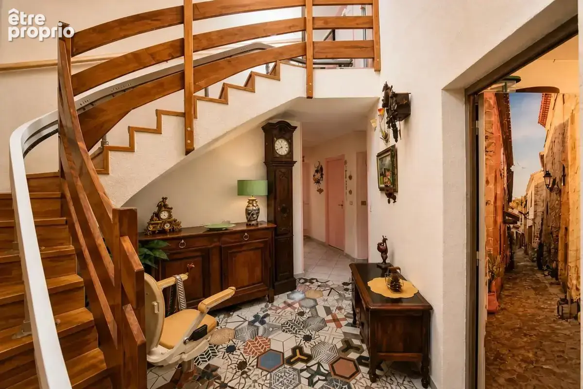 Maison solaire d'architecte de 12 pièces de 260 m² à Bias - photo 11
