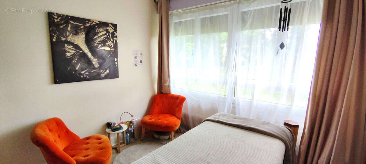 Appartement  4 pièce(s) 79m² Les Ulis - photo 5