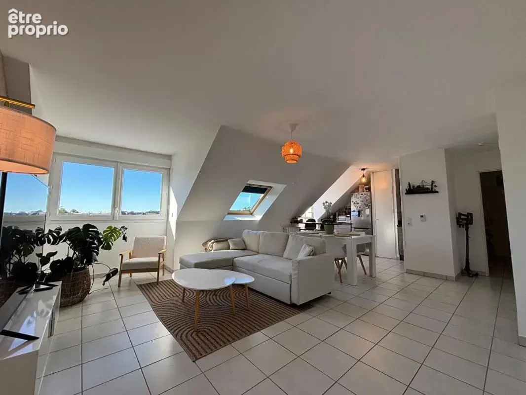 Appartement à SAINT-ROMAIN-DE-COLBOSC