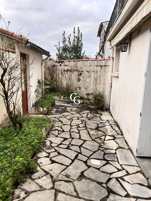 Maison à SAINT-AIGNAN-GRANDLIEU