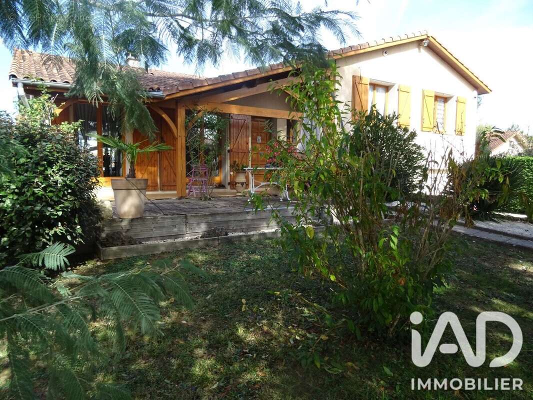 Maison 111 m² à Montauban  - photo 2