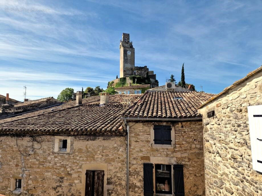 Maison à CHAMARET