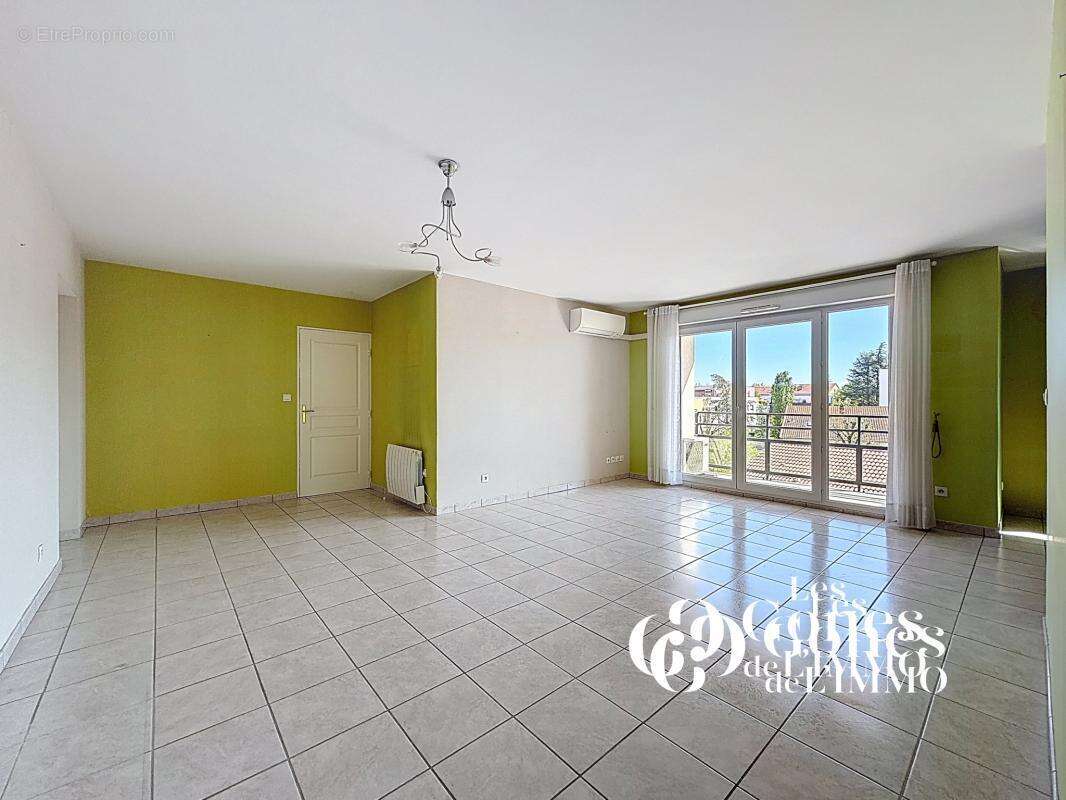 Appartement à CRAPONNE