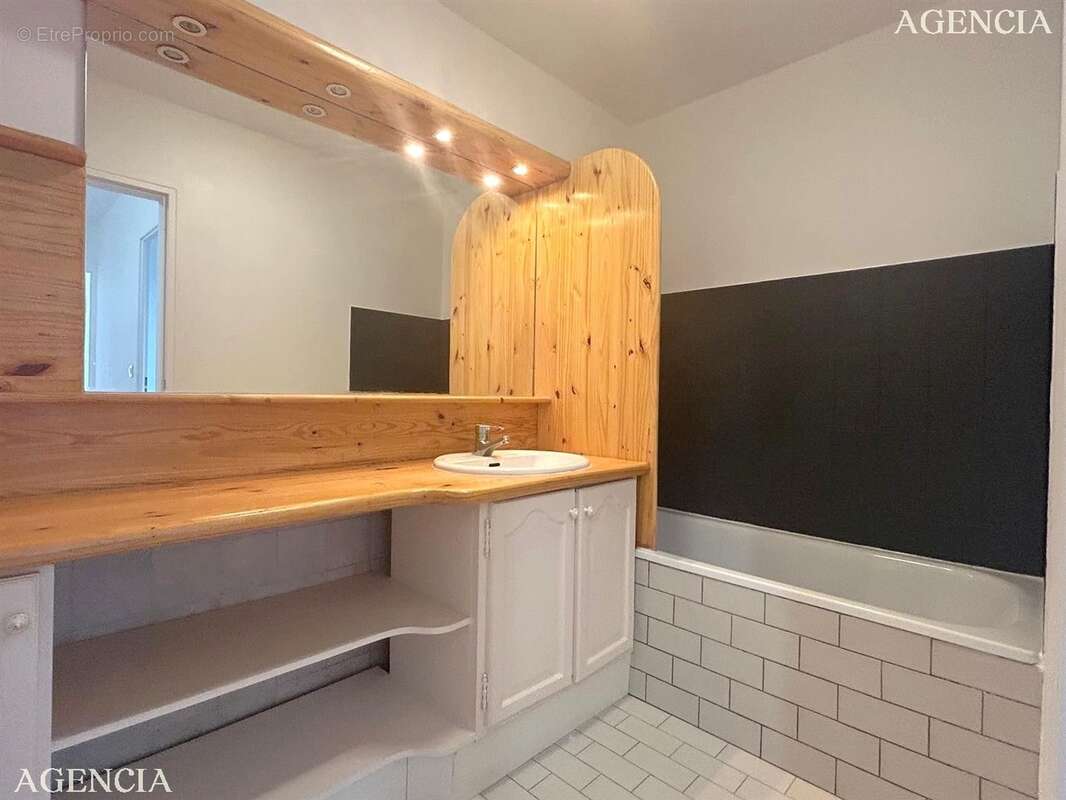 Appartement à PONTAULT-COMBAULT