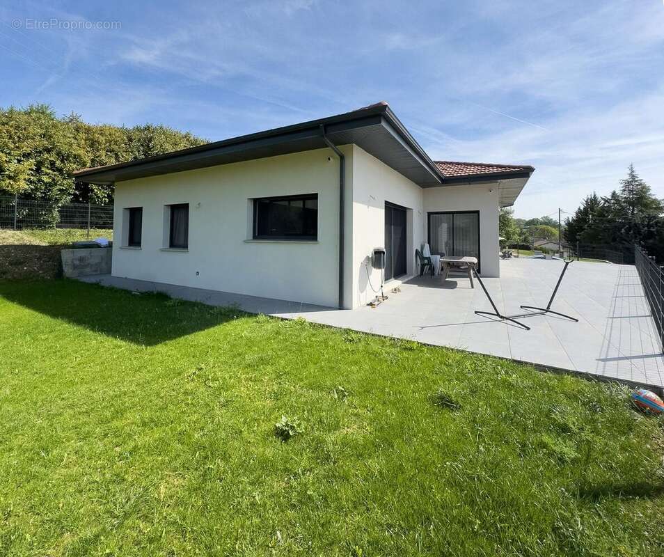 Maison à LA COTE-SAINT-ANDRE