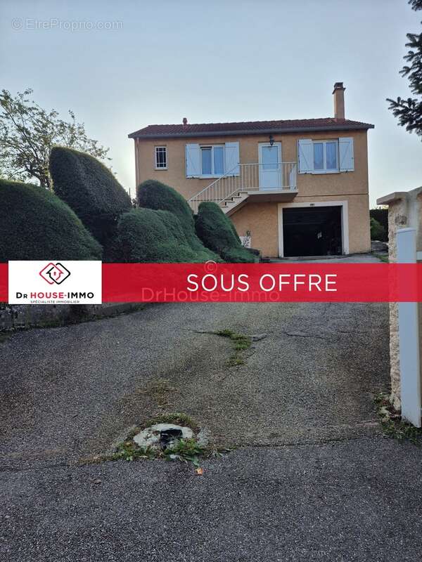 Maison à LA RICAMARIE