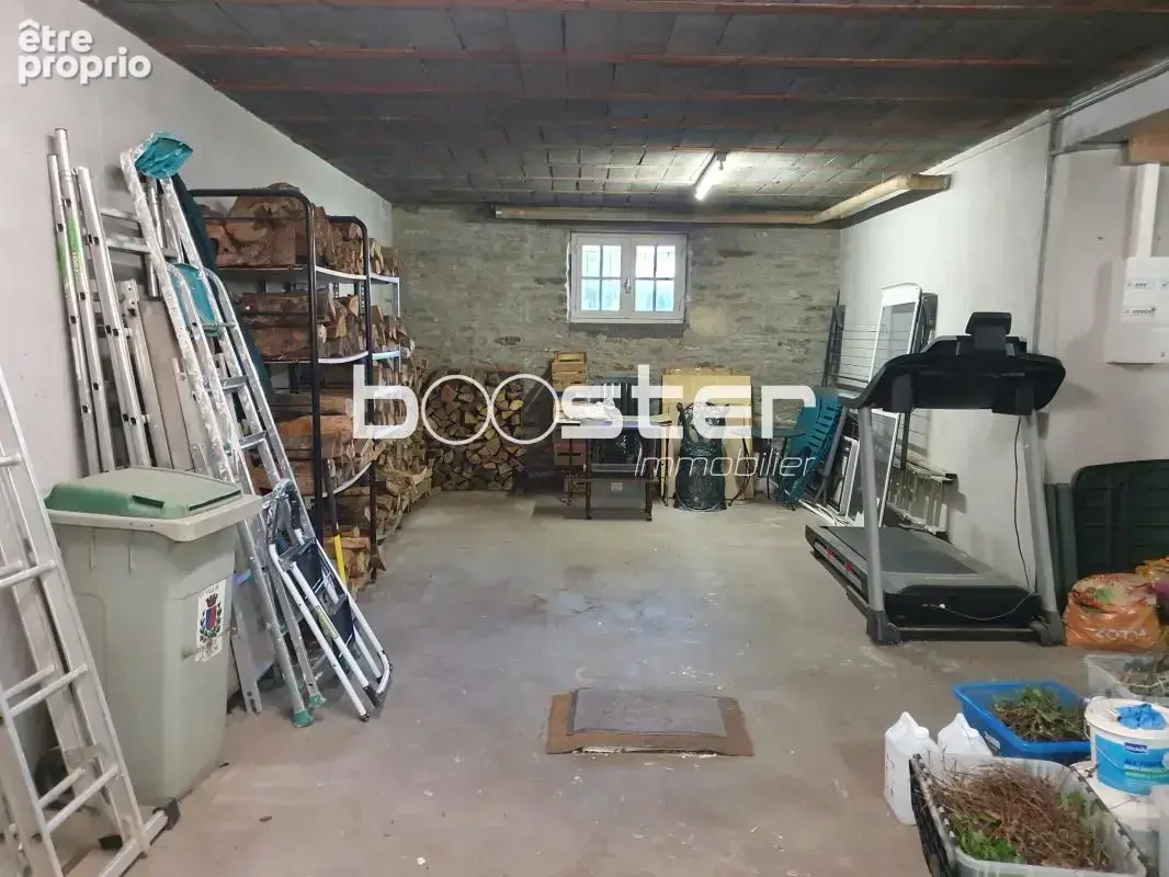 Grande maison familiale lumineuse, spacieuse et parfaitement entretenue au cœur de Saint-Yrieix-la-Perche – 210 m² habitables, j - photo 26