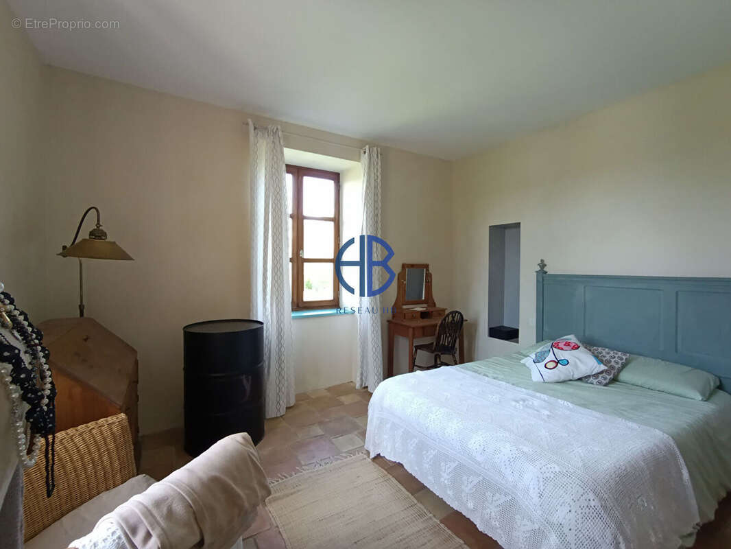 Maison à CROZES-HERMITAGE