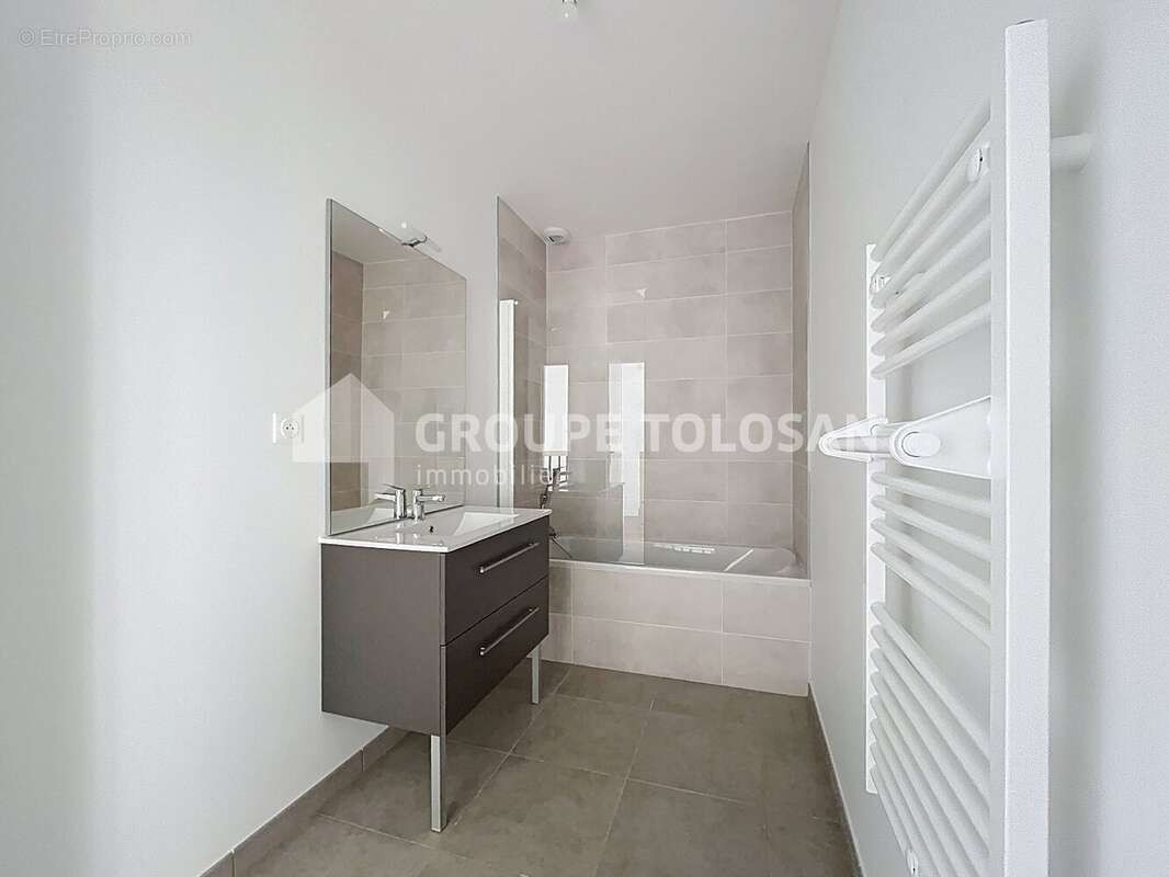 Maison à SAINT-ORENS-DE-GAMEVILLE