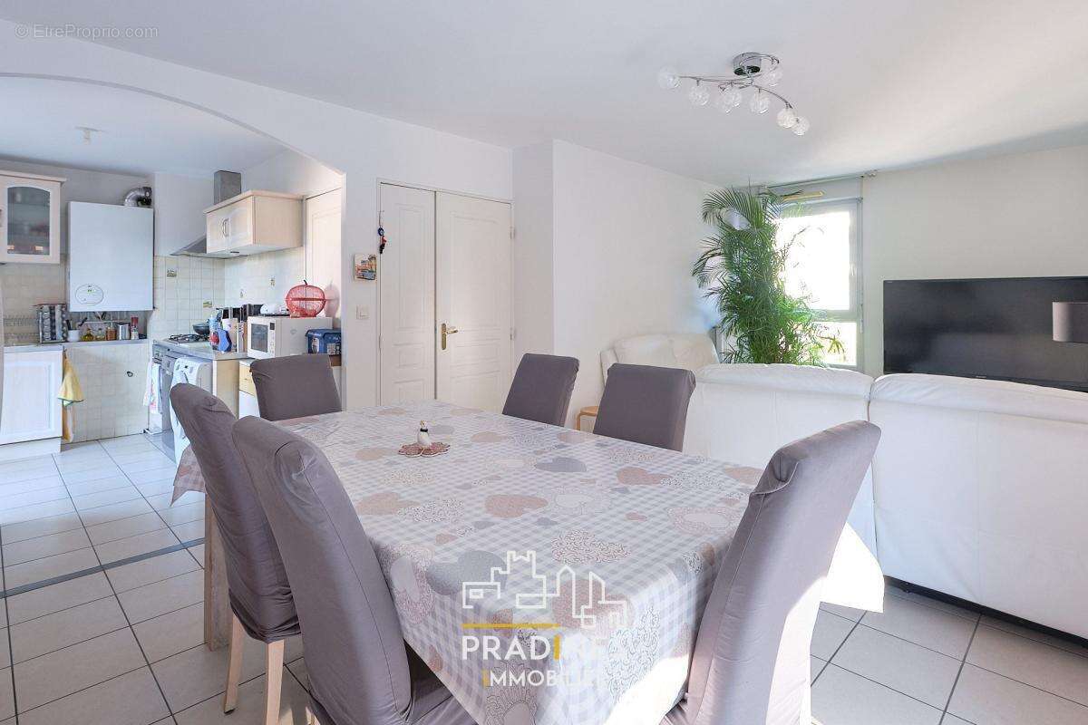 Appartement à GIVORS