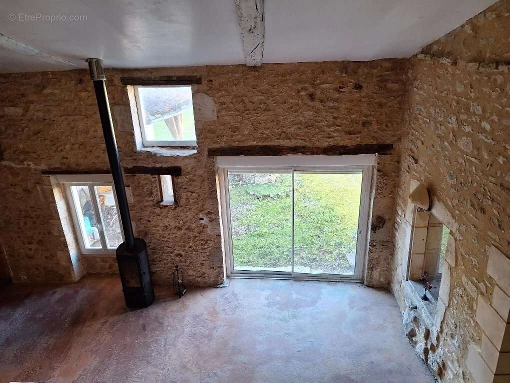 Maison à CHASSENEUIL-SUR-BONNIEURE