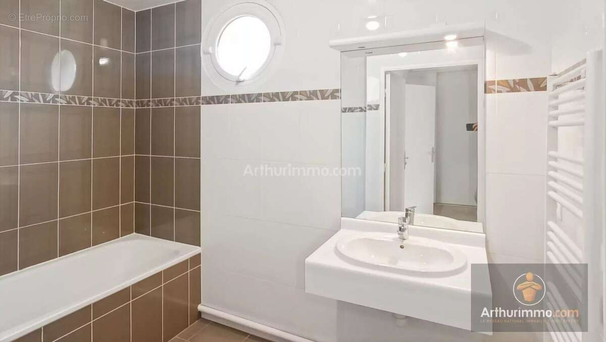 Appartement à LISSES