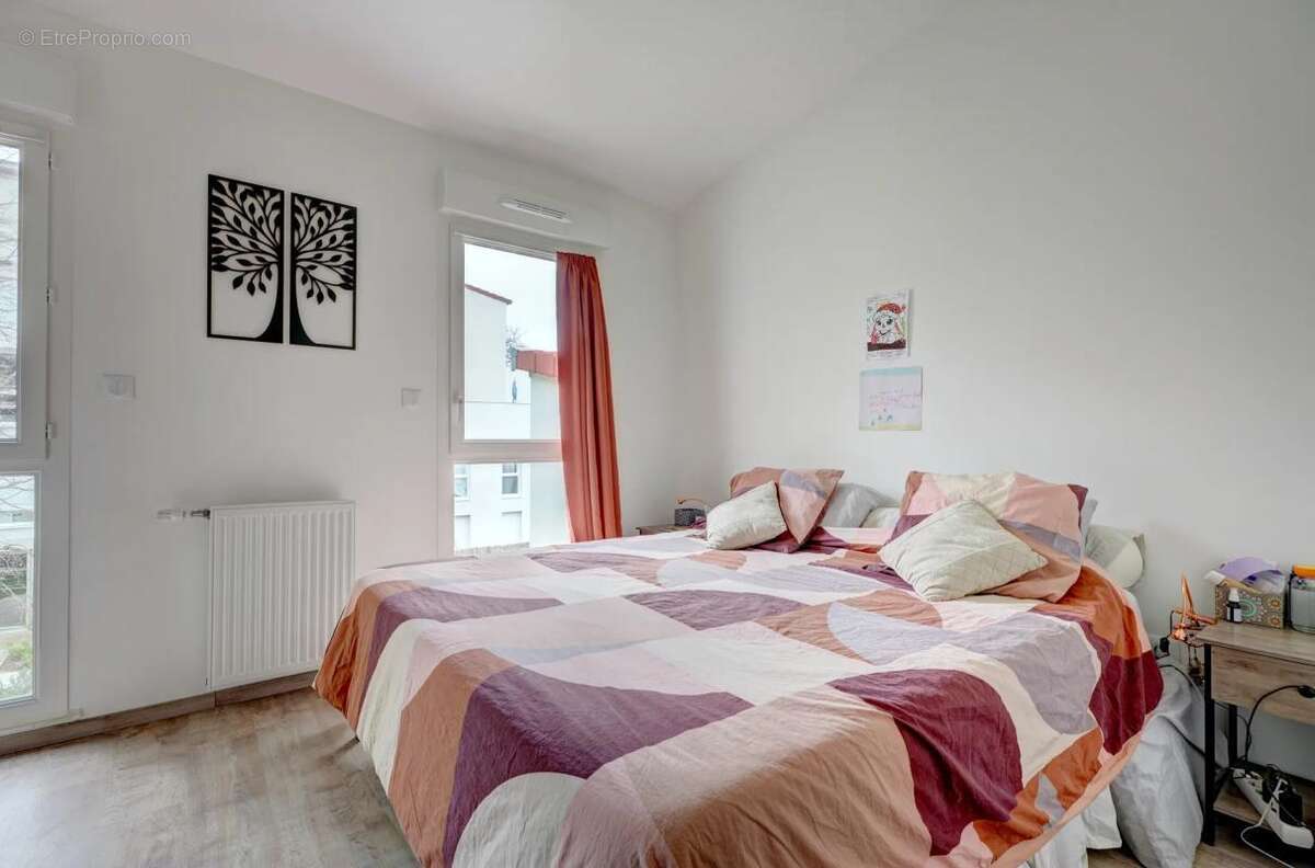 Appartement à CRAPONNE