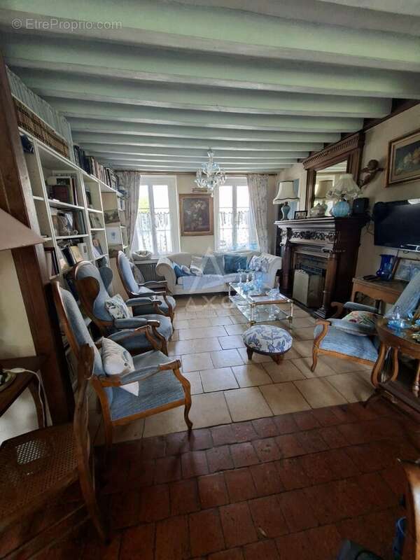 Maison à ARQUIAN
